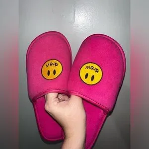 COPY - Drewhouse Pink Slippers. Brand New. L/XL drew house | Shoes | Copy Drewhouse Pink Slippers Brand New  main image 4